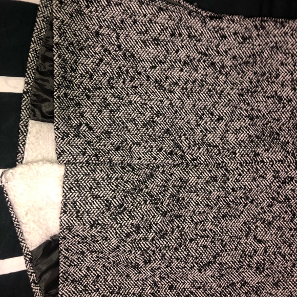 💙 𝟻/$𝟸𝟻 💙 Active USA Jacket with no sleeves - Picture 10 of 12